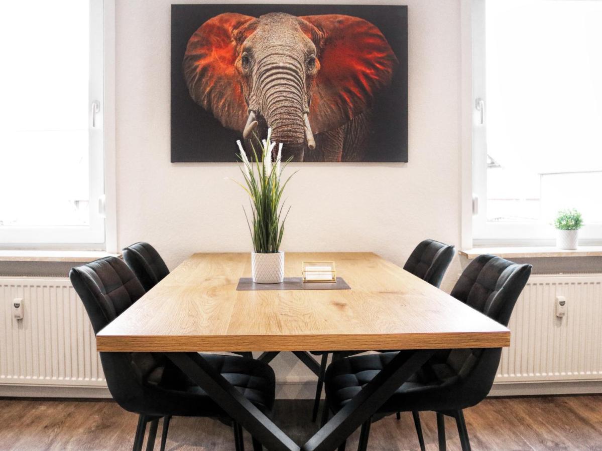 Lightplace • Groessere Gruppen • 4 Einzelzimmer • Boxspring • Smart Tv • Biergarten • Restaurant 브라운슈바이크 외부 사진